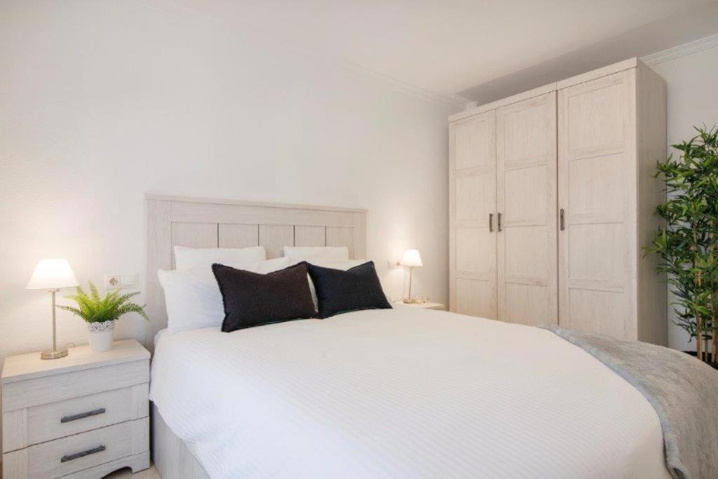 Family Scandinavia City Center & Near The Beach 말라가 외부 사진